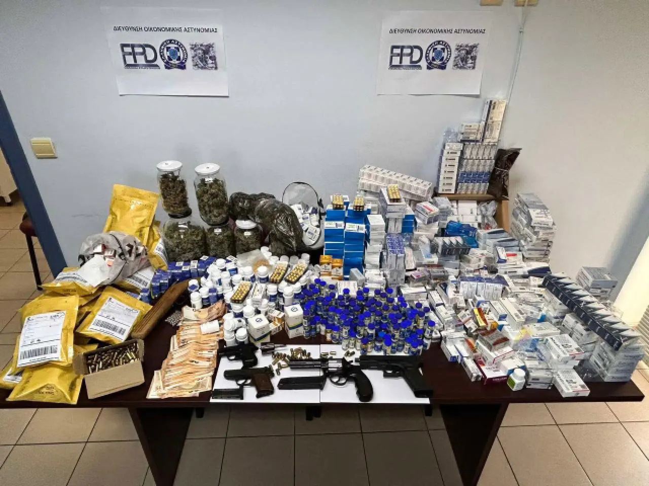 Στη «φάκα» ΕΛ.ΑΣ. – Europol η διεθνής των αναβολικών – Πάνω από €6,5 εκατ. τα παράνομα κέρδη - Φωτογραφία 2