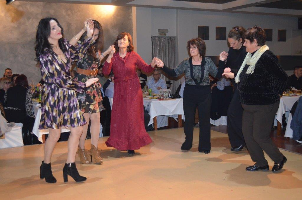 Μεγάλη επιτυχία σημείωσε η χοροεσπερίδα και η κοπή πίτας, που διοργάνωσε ο  σύλλογος Μπαμπίνης Χριστόδουλος Παμπλέκης  (φωτο-βιντεο) - Φωτογραφία 83