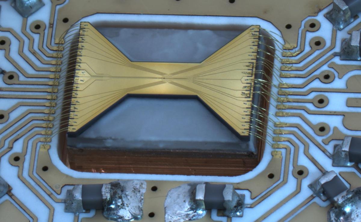 TO STAR TREK ΕΙΝΑΙ ΕΔΩ; ΓΕΓΟΝΟΣ Η ΠΡΩΤΗ ΤΗΛΕΜΕΤΑΦΟΡΑ ΜΕΤΑΞΥ ΚΒΑΝΤΙΚΩΝ PC - Φωτογραφία 3