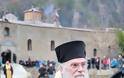 Τελέστηκε ἡ Ἐξόδιος Ἀκολουθία καὶ ἡ ταφὴ τοῦ μακαριστοῦ Γέροντος Κοσμᾶ, Καθηγουμένου τῆς Ἱερᾶς Μονῆς Στομίου Κονίτσης - Φωτογραφία 30