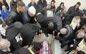 Τελέστηκε ἡ Ἐξόδιος Ἀκολουθία καὶ ἡ ταφὴ τοῦ μακαριστοῦ Γέροντος Κοσμᾶ, Καθηγουμένου τῆς Ἱερᾶς Μονῆς Στομίου Κονίτσης - Φωτογραφία 93