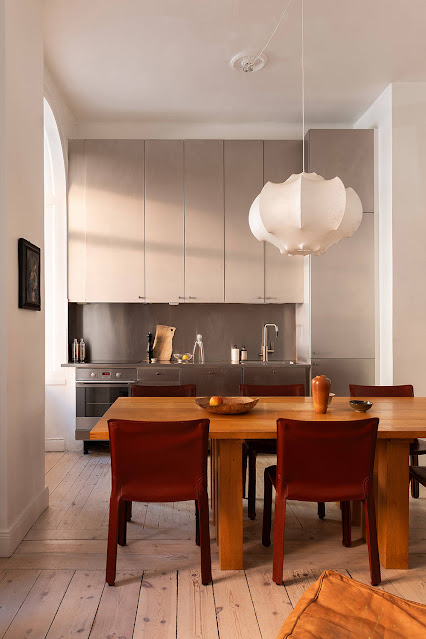 Ιδιαίτερη σύγχρονη αισθητική σε διαμέρισμα κλασικής αρχιτεκτονικής - Φωτογραφία 8