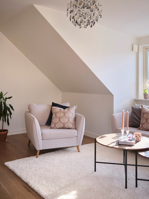 Κομψή και ζεστή διακόσμηση σε σοφίτα 63τμ - Φωτογραφία 4