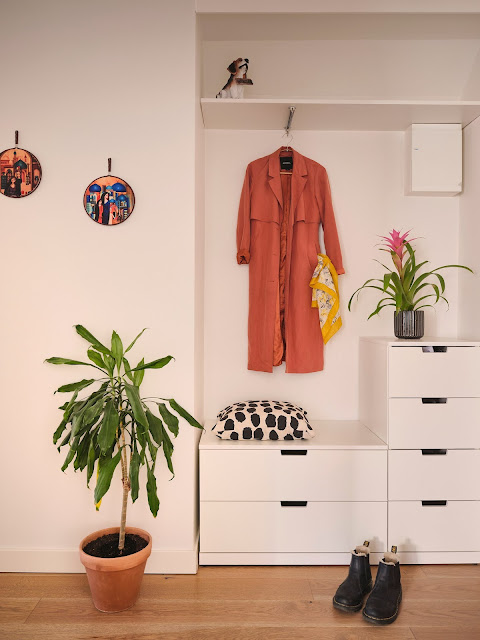 Κομψή και ζεστή διακόσμηση σε σοφίτα 63τμ - Φωτογραφία 16