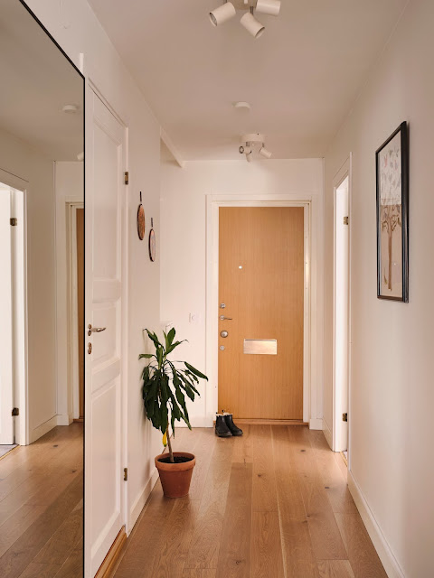 Κομψή και ζεστή διακόσμηση σε σοφίτα 63τμ - Φωτογραφία 17