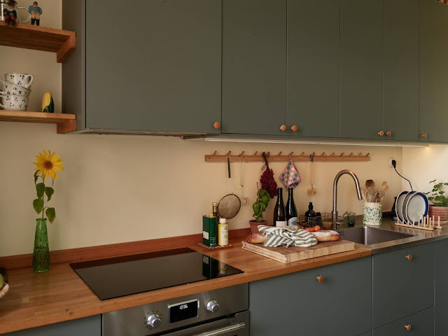 Διαμέρισμα σε σύγχρονο ρουστίκ στυλ διαμορφωμένο με οικονομικές επιλογές - Φωτογραφία 11