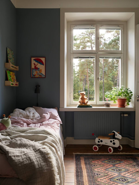 Διαμέρισμα σε σύγχρονο ρουστίκ στυλ διαμορφωμένο με οικονομικές επιλογές - Φωτογραφία 17