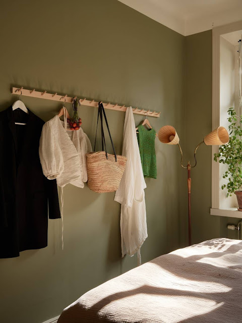 Διαμέρισμα σε σύγχρονο ρουστίκ στυλ διαμορφωμένο με οικονομικές επιλογές - Φωτογραφία 19