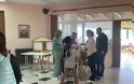 Χάρισαν  χαμόγελα σε όλα τα παιδιά του δημοτικού σχολείου Παλιαμπελων Ακτιου Βονιτσας - Φωτογραφία 15