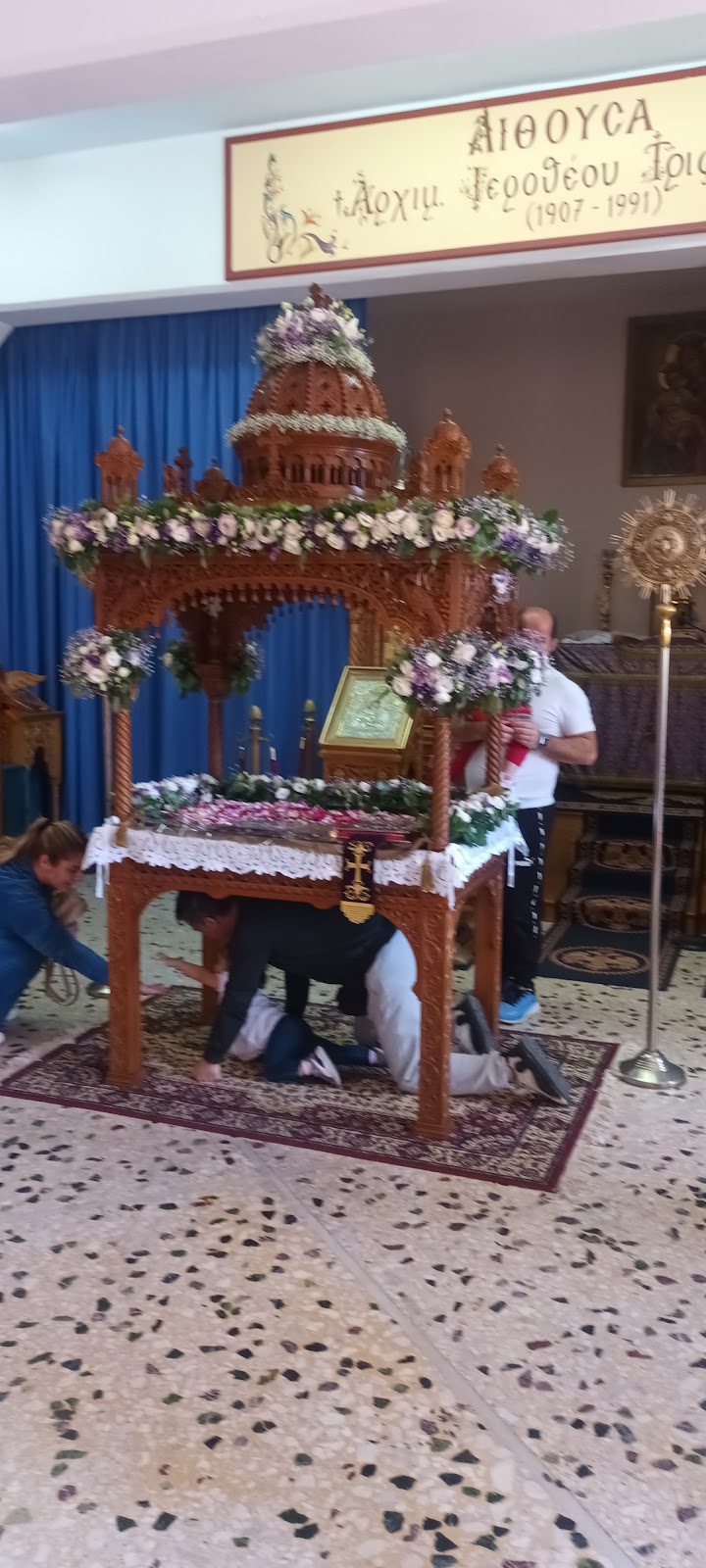 Στολισμος Επιταφιου στον Αστακο - Φωτογραφία 3