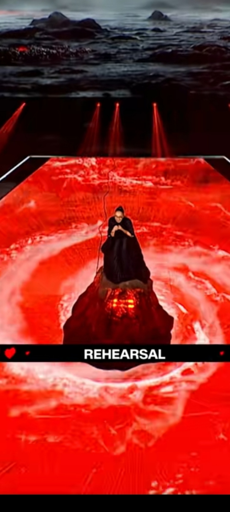 Eurovision 2025 - Η Καρυάτιδα που λείπει... : Η Κλαυδία έδωσε φωνή στον αποχωρισμό - Φωτογραφία 2