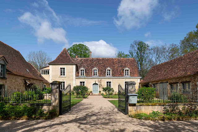 Υπέροχη ανακαίνιση ενός ιστορικού σπιτιού - Φωτογραφία 2