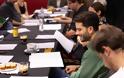 «Γιατί ρε πατέρα;»: Μία κηδεία, τρία αδέρφια και τρία εκατομμύρια ευρώ. Τι μπορεί να πάει στραβά;  - Η πρώτη ανάγνωση της νέας ανατρεπτικής κωμωδίας του ΑΝΤ1