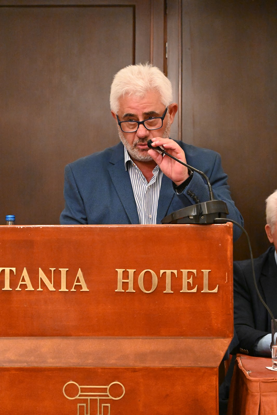 Παρουσίαση του βιβλίου του Νικολάου Θεοδ. Μήτση με τίτλο: «ΑΣΤΑΚΟΣ ΞΗΡΟΜΕΡΟΥ Θυσίες και Αγώνες στα 1821»...  ΑΘΗΝΑ 30 Ιουνίου 2025, ξενοδοχείο ΤΙΤΑΝΙΑ  ΦΩΤΟΡΕΠΟΡΤΑΖ Γιώργος Κουβέλης - Φωτογραφία 35