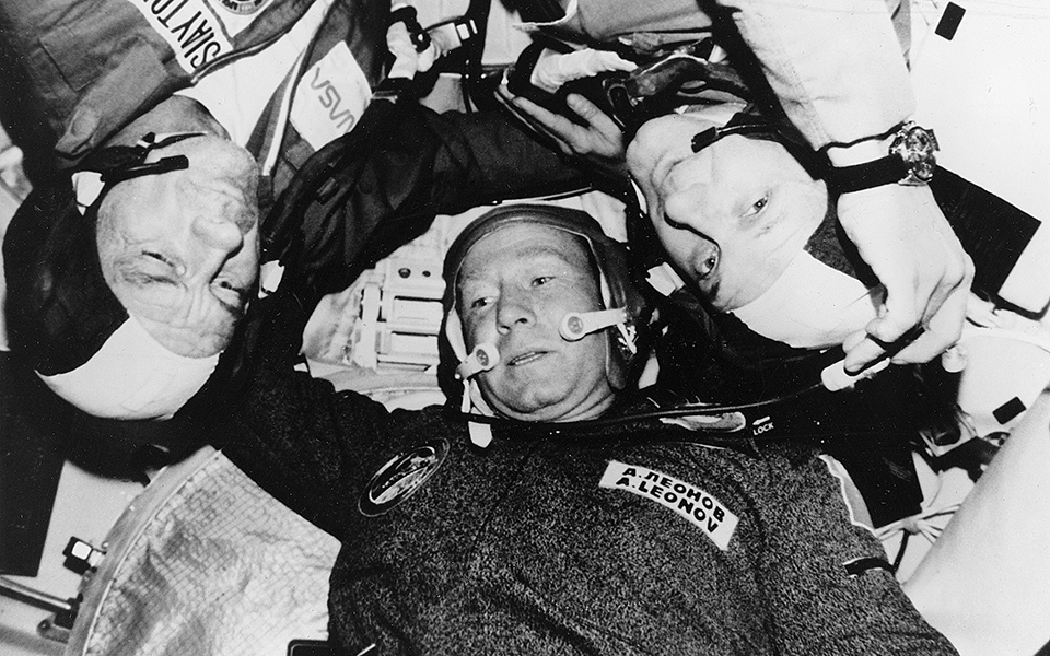 17 Ιουλίου 1975. Η συνάντηση «Απόλλο» και «Σογιούζ» - Φωτογραφία 2