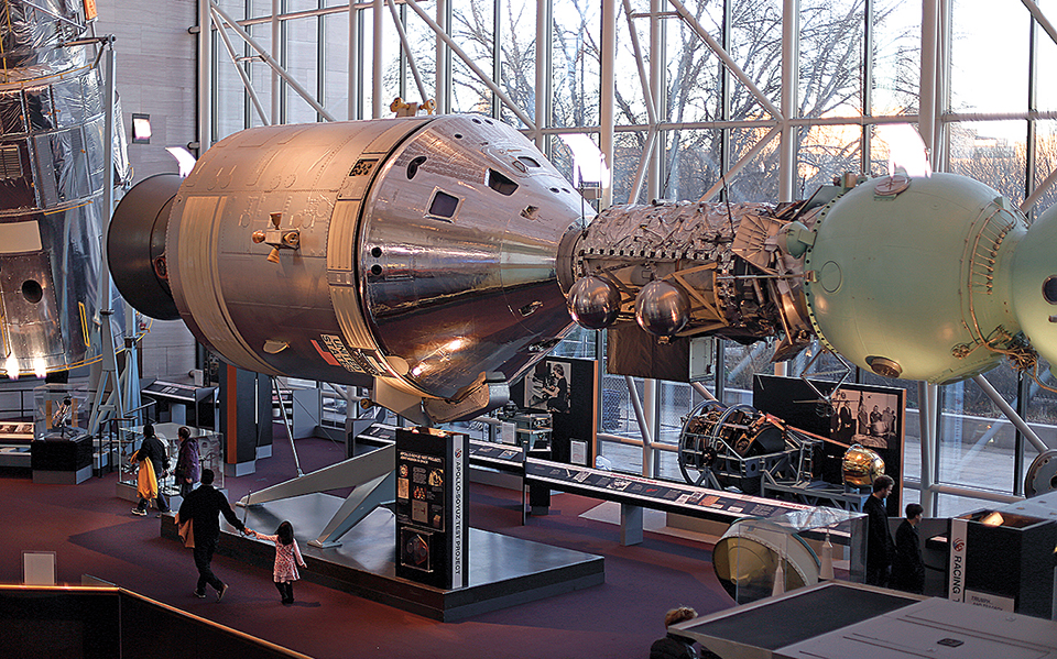 17 Ιουλίου 1975. Η συνάντηση «Απόλλο» και «Σογιούζ» - Φωτογραφία 3