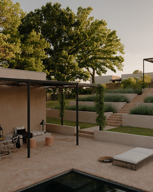 HOME TOURS: Σύγχρονο Έθνικ ύφος σε ένα υπέροχο, ιστορικό σπίτι - Φωτογραφία 29