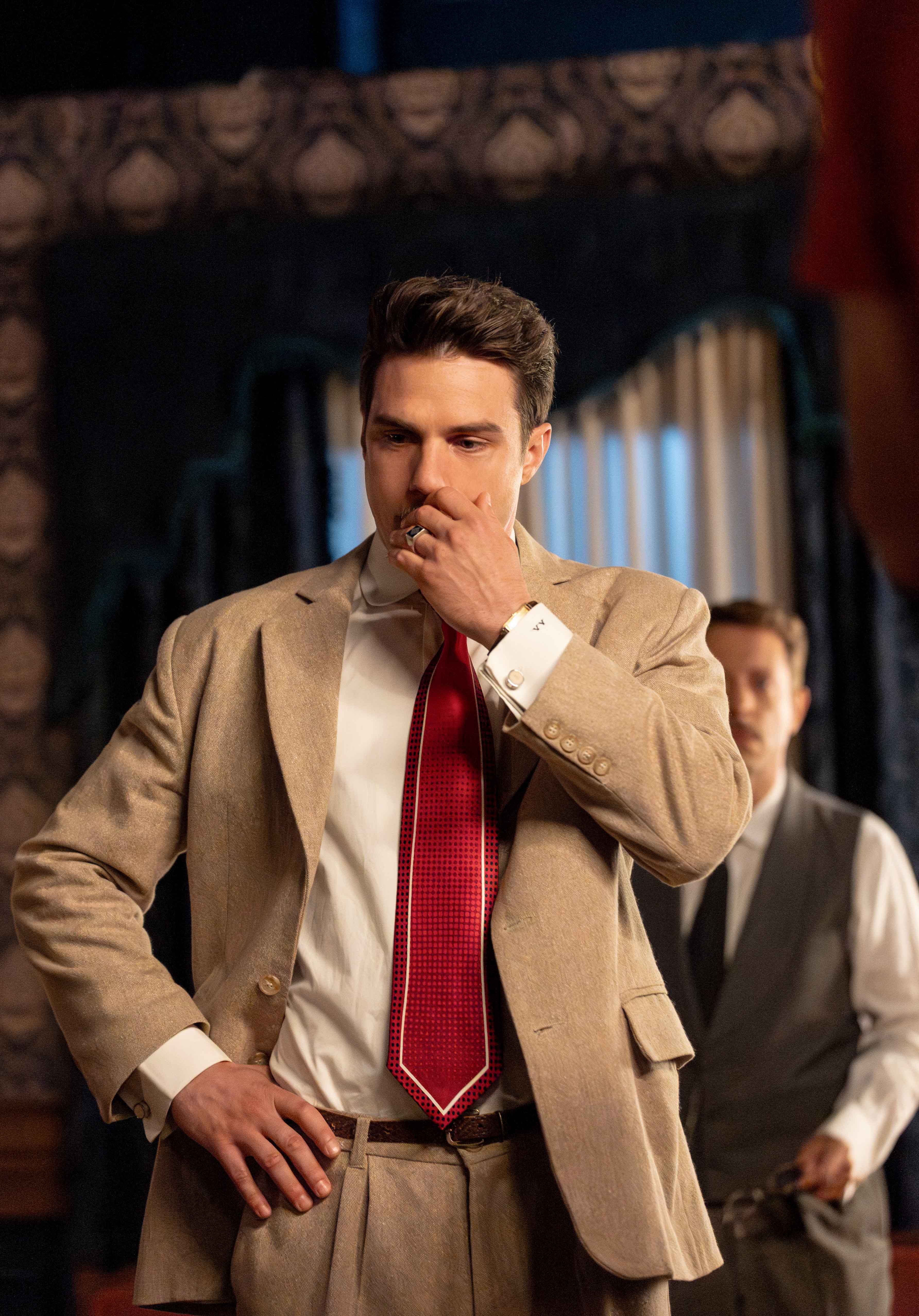 GRAND HOTEL : Δείτε φωτογραφίες απο τα γυρίσματα του β' κύκλου - Φωτογραφία 11