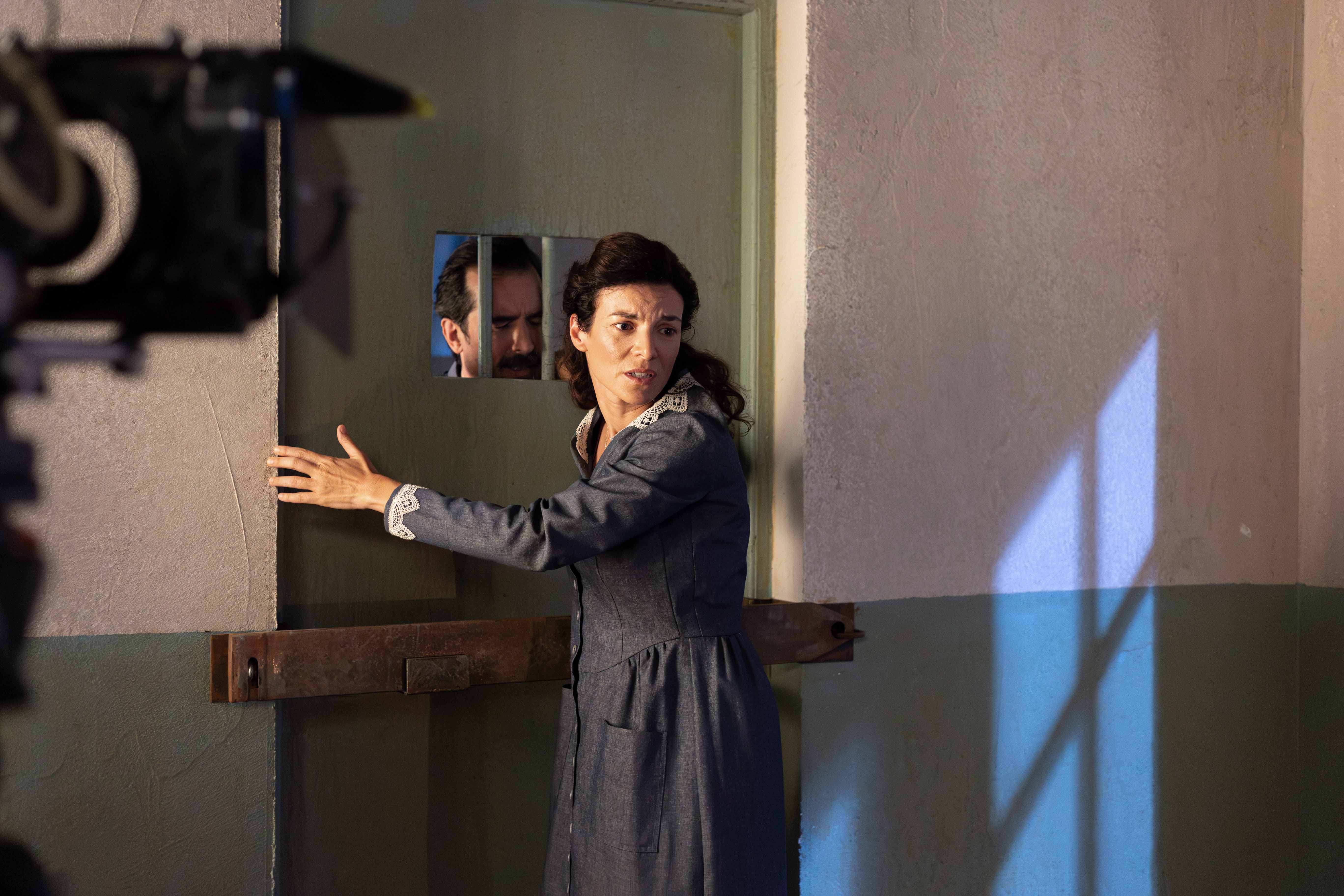 GRAND HOTEL : Δείτε φωτογραφίες απο τα γυρίσματα του β' κύκλου - Φωτογραφία 7