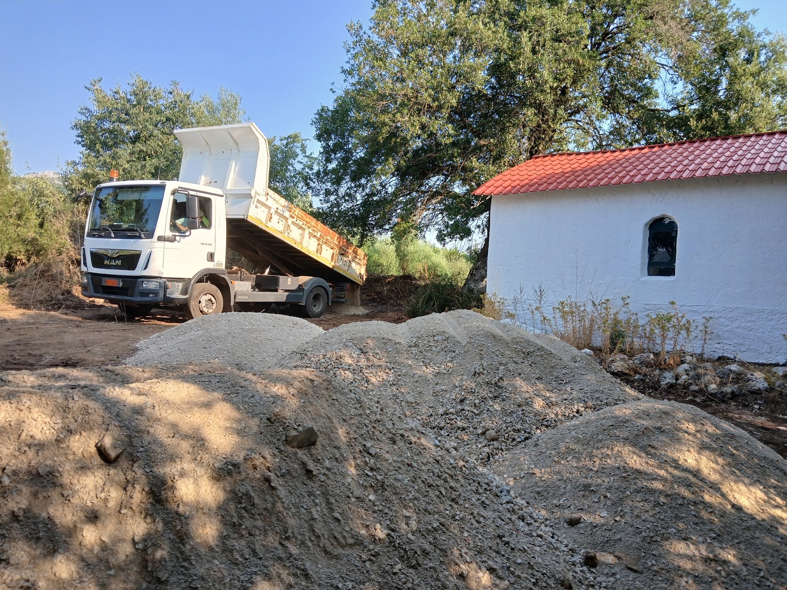 Γιωργος Μπαρμπαρουσης :   γιορτάζει  το εκκλησάκι της Παναγίας (Παναγούλα),στον Μαχαιρα - Φωτογραφία 13