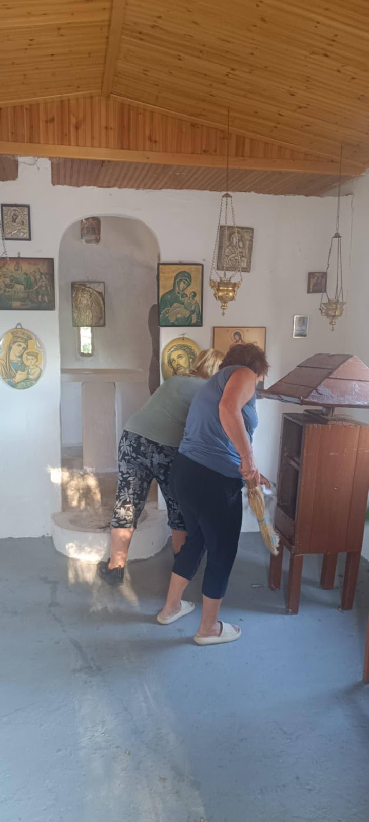 Γιωργος Μπαρμπαρουσης :   γιορτάζει  το εκκλησάκι της Παναγίας (Παναγούλα),στον Μαχαιρα - Φωτογραφία 14