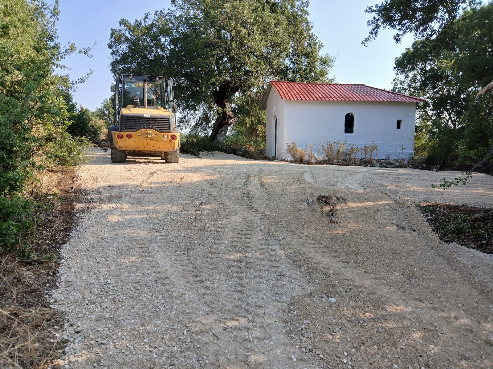 Γιωργος Μπαρμπαρουσης :   γιορτάζει  το εκκλησάκι της Παναγίας (Παναγούλα),στον Μαχαιρα - Φωτογραφία 5