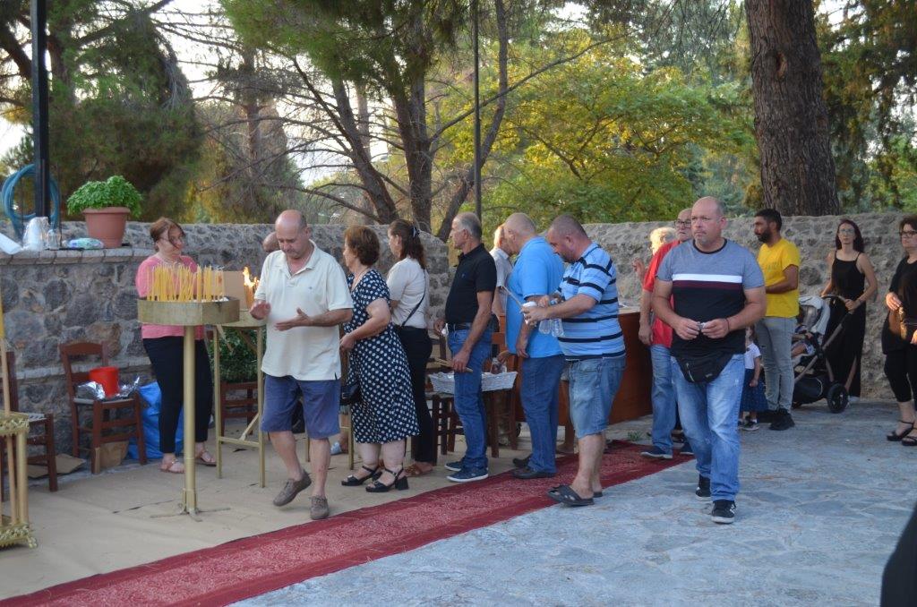 Με λαμπρότητα γιορτάστηκε η Παναγία η Λεσινιώτισσα σήμερα Παρασκευή 22 Αυγούστου 2025 - Φωτογραφία 12