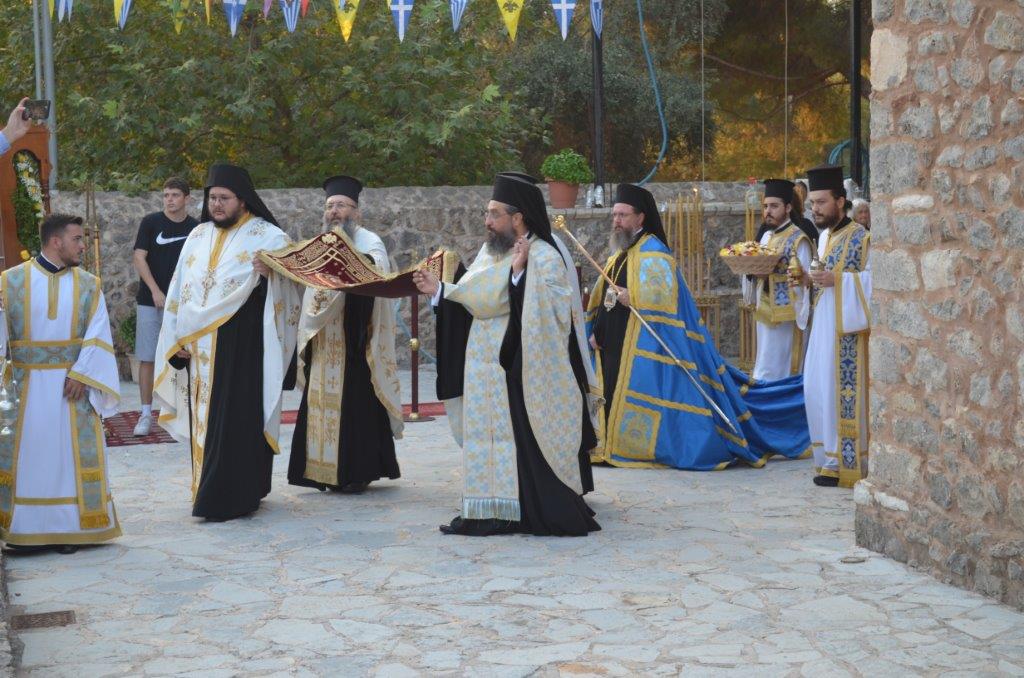 Με λαμπρότητα γιορτάστηκε η Παναγία η Λεσινιώτισσα σήμερα Παρασκευή 22 Αυγούστου 2025 - Φωτογραφία 15