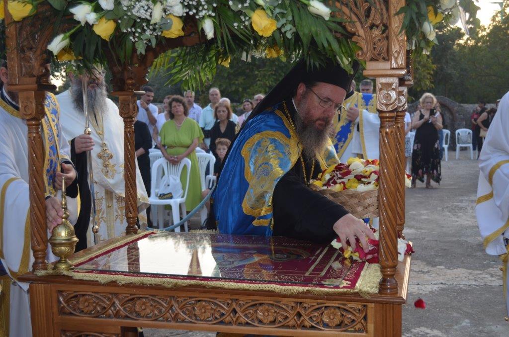 Με λαμπρότητα γιορτάστηκε η Παναγία η Λεσινιώτισσα σήμερα Παρασκευή 22 Αυγούστου 2025 - Φωτογραφία 23