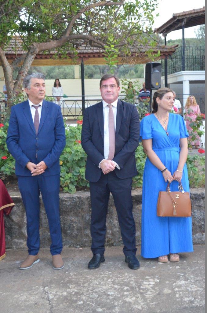 Με λαμπρότητα γιορτάστηκε η Παναγία η Λεσινιώτισσα σήμερα Παρασκευή 22 Αυγούστου 2025 - Φωτογραφία 38