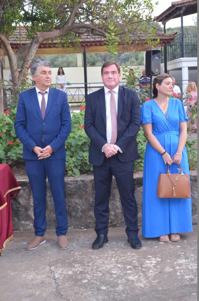 Με λαμπρότητα γιορτάστηκε η Παναγία η Λεσινιώτισσα σήμερα Παρασκευή 22 Αυγούστου 2025 - Φωτογραφία 39