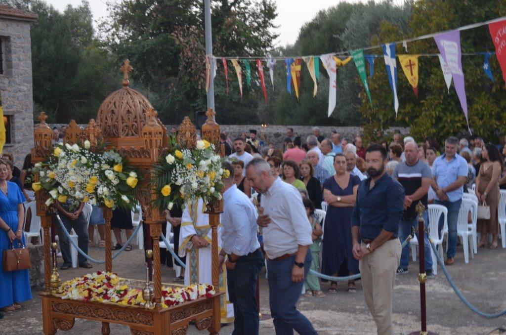 Με λαμπρότητα γιορτάστηκε η Παναγία η Λεσινιώτισσα σήμερα Παρασκευή 22 Αυγούστου 2025 - Φωτογραφία 41