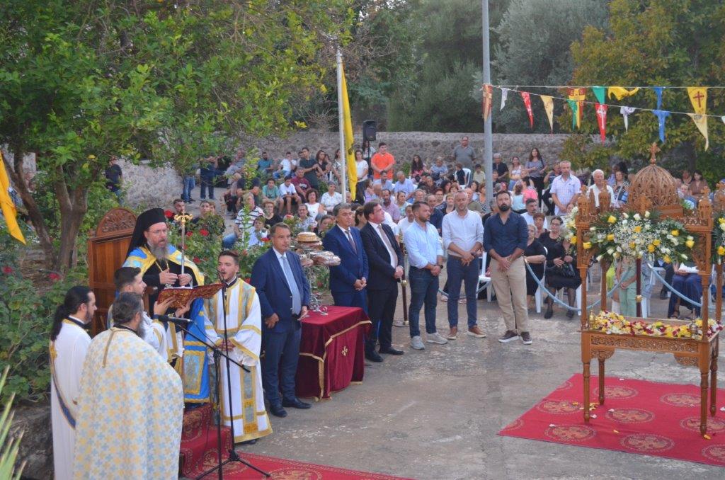 Με λαμπρότητα γιορτάστηκε η Παναγία η Λεσινιώτισσα σήμερα Παρασκευή 22 Αυγούστου 2025 - Φωτογραφία 44