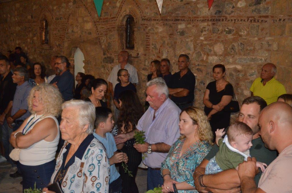 Με λαμπρότητα γιορτάστηκε η Παναγία η Λεσινιώτισσα σήμερα Παρασκευή 22 Αυγούστου 2025 - Φωτογραφία 94