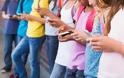 ΣΕ ΠΟΙΑ ΗΛΙΚΙΑ ΤΑ ΠΑΙΔΙΑ ΠΡΕΠΕΙ ΝΑ ΑΠΟΚΤΟΥΝ SMARTPHONE ΓΙΑ ΝΑ ΜΗΝ ΕΧΟΥΝ ΠΡΟΒΛΗΜΑΤΑ ΨΥΧΙΚΗΣ ΥΓΕΙΑΣ