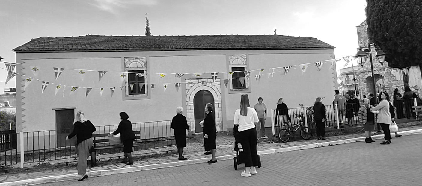 Μιχαήλ Κουτουρίνης :  Εσπερινός στον Ιερό Ναό του Αγίου Δημητρίου της γειτονιάς μου. Βόνιτσα: 25/10 2025 - Φωτογραφία 2