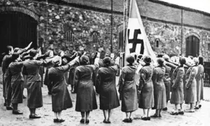 Οι δασκάλες των Ναζί. Κατέδιδαν μαθητές του δημοτικού για αναπηρία και υπολόγιζαν με τους μαθητές πόσο κοστίζει στο σύστημα ένας ανάπηρος! - Φωτογραφία 3