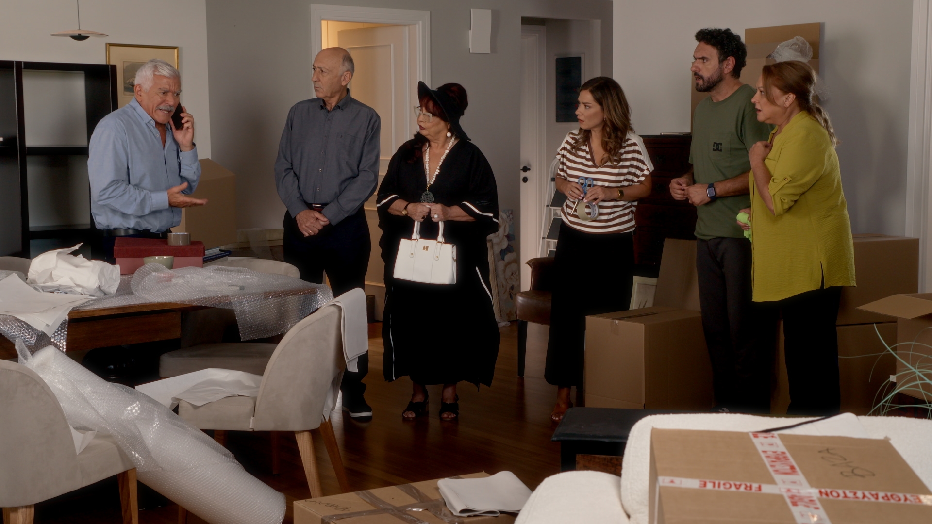 «Το Σόι σου» επιστρέφει σήμερα στον Alpha - Δείτε φωτογραφίες από τα δύο πρώτα επεισόδια - Φωτογραφία 7