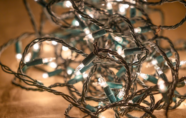 Παλιά και φθαρμένα στολίδια. Προτάσεις για τρόποι για να τα ανανεώσετε και να τα επαχαχρησιμοποιήσετε - Φωτογραφία 5