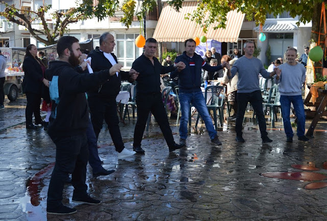 Με επιτυχία πραγματοποιήθηκε η 5η Γιορτή Πορτοκαλιού στα Καλύβια - Φωτογραφία 2