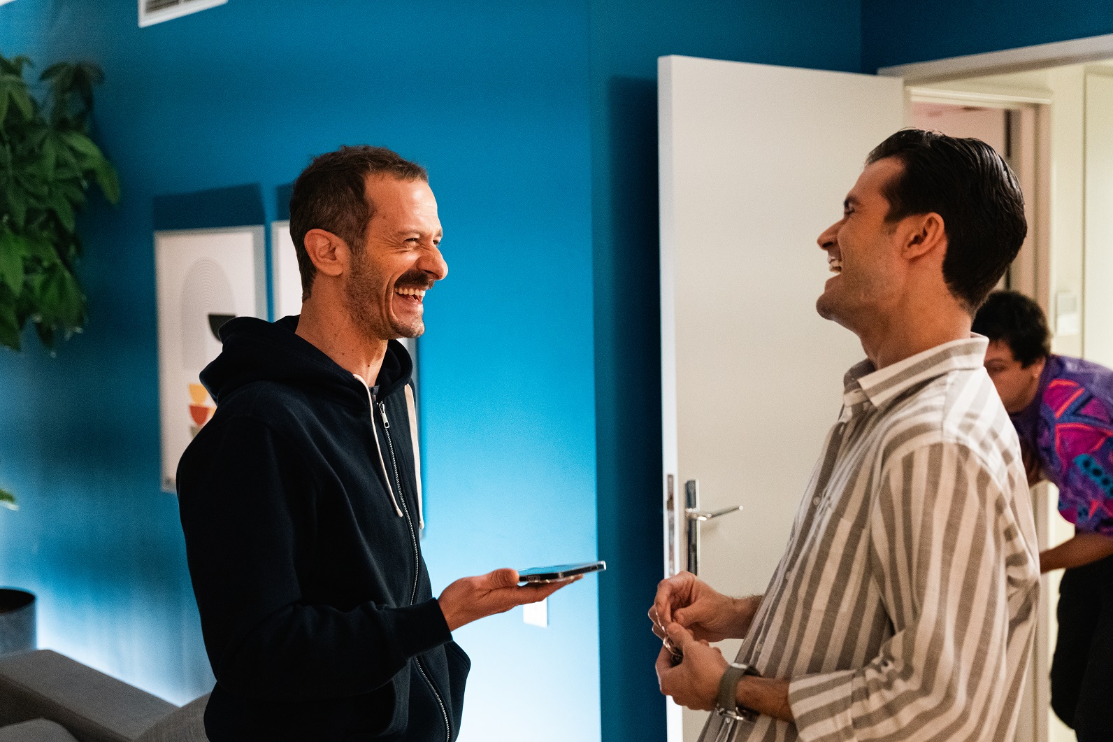 Μπαμπά, σ ’αγαπώ: Οι πρώτες εικόνες από τα γυρίσματα της νέας οικογενειακής σειράς του Alpha! - Φωτογραφία 2