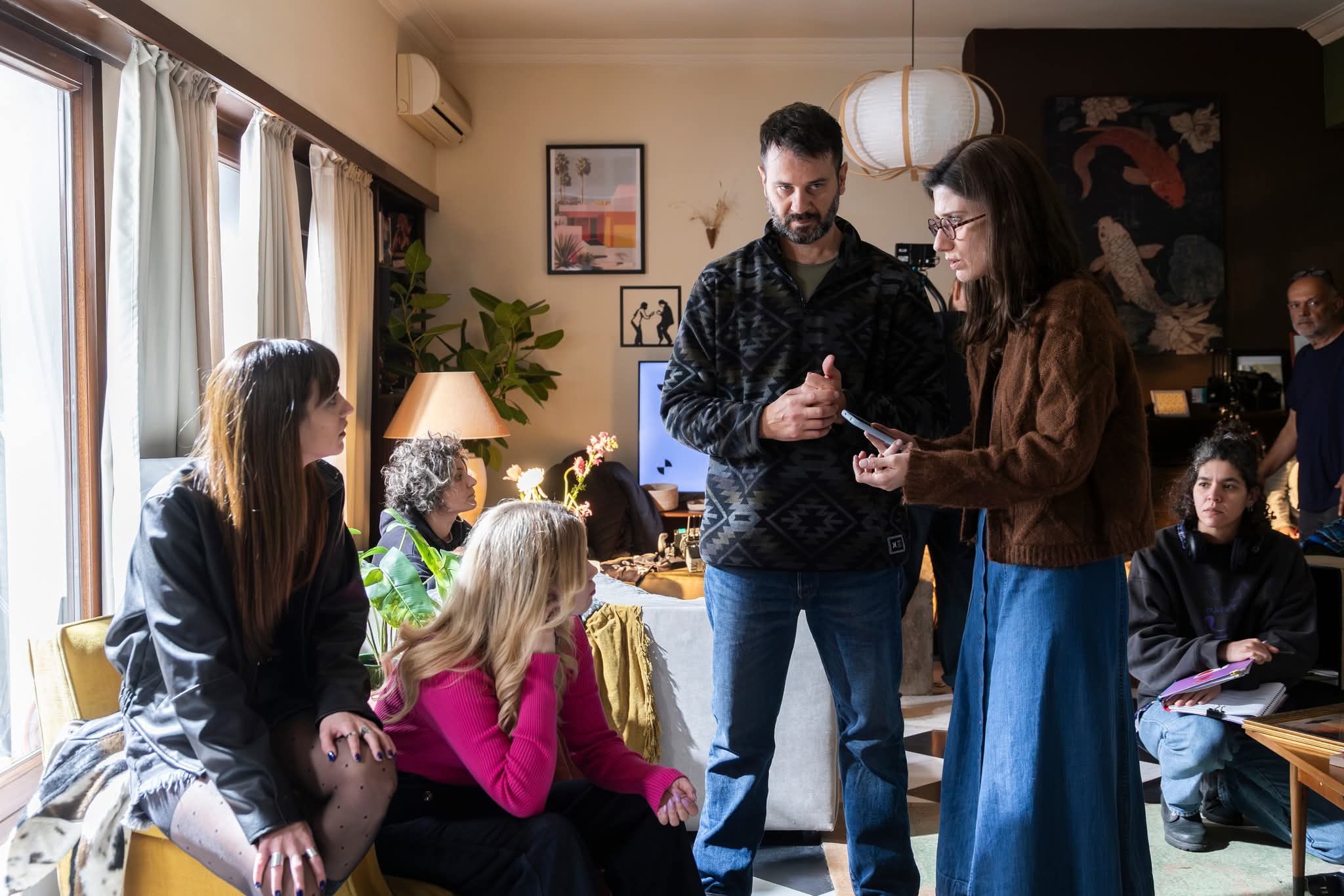 Ξεκίνησε τα γυρίσματά η  Βαλίτσα... - Φωτογραφία 6