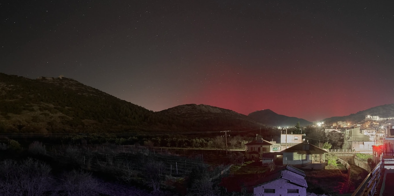 Το Βόρειο Σέλας στην Ελλάδα: «Το μέγεθος της χθεσινής ηλιακής έκρηξης βρισκόταν στη μέγιστη κλίμακα» - Φωτογραφία 3