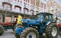 Οι Αγρότες με τα τρακτέρ στο Σύνταγμα - φωτο- βίντεο  MPAMPINH IN  6:32 Μ.Μ.  ΑΓΡΟΤΙΚΑ - Φωτογραφία 22