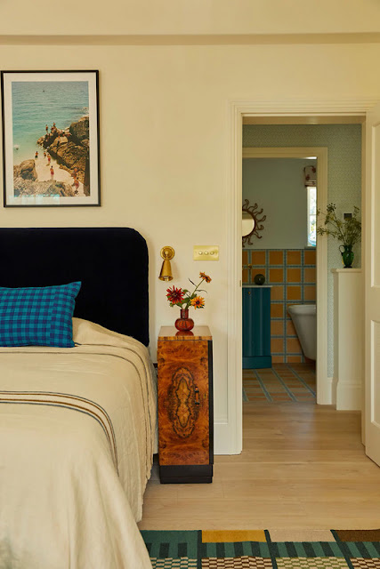 HOME TOUR: Ένα υπέροχο σπίτι σε απόλυτη αρμονία με το τοπίο - Φωτογραφία 20