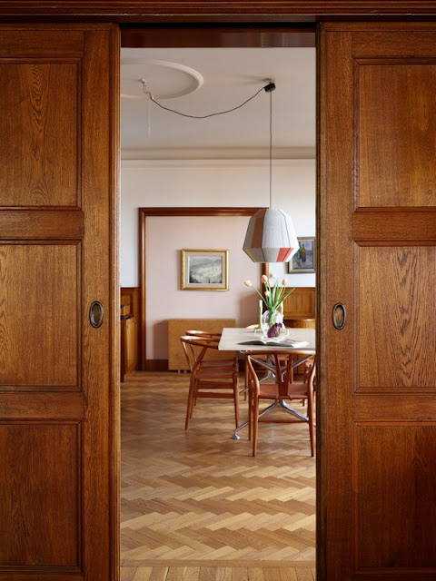 HOME TOUR: Ισορροπία παλιού και νέου σε ένα διαμέρισμα με ξεχωριστό χαρακτήρα - Φωτογραφία 4