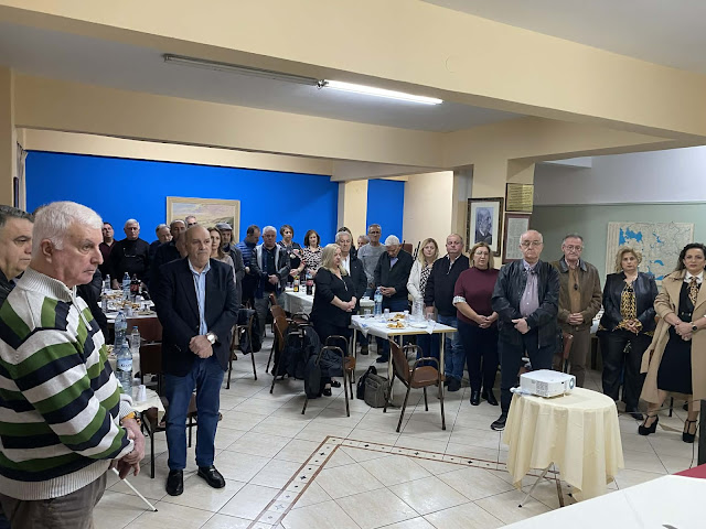 Ζεστή και οικογενειακή ήταν η ατμόσφαιρα στην εκδήλωση κοπής της πρωτοχρονιάτικης πίτας της Ομοσπονδίας Πολιτιστικών Συλλόγων Ξηρομέρου - Φωτογραφία 2