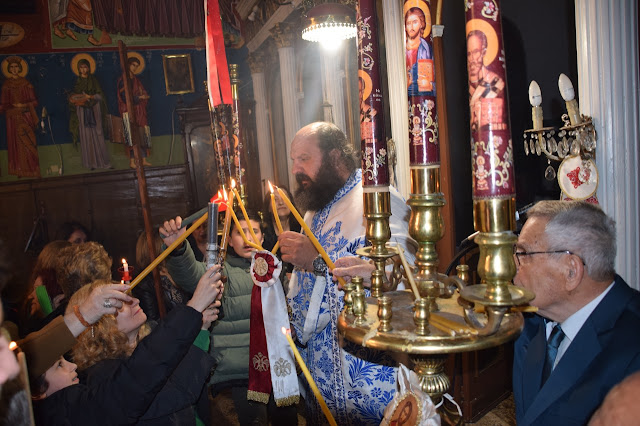 ΜΠΑΜΠΙΝΗ IN: Ευχαριστήριο στον Απερχόμενο Ιερέα Αρχιμ. Νικόδημο Ζαβογιάννη - Φωτογραφία 2