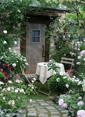 Τραπεζάκια στην ...αυλή. 25 όμορφες διαμορφώσεις - Φωτογραφία 14