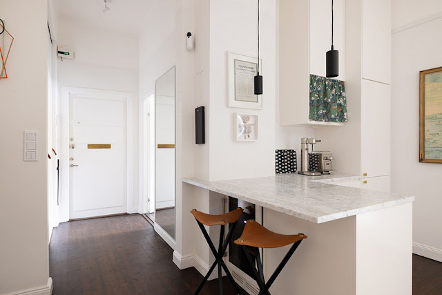 Η διαχρονική γοητεία του λευκού σε 55τμ - Φωτογραφία 9